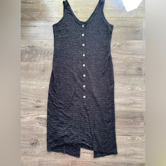 3/$15 Heather black mid length button casual dress w/ front slit - Picture 1 of 5